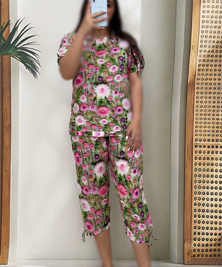 ست زنانه تیشرت و شلوار برمودا سه بعدی